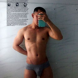 OnlyFans Model ADAM.JOHNSON Sharing Fitness Progress