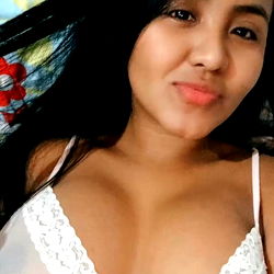 Ayaa, the alluring model from Medellín