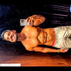 William 9 INCH (top 0.1%) photo