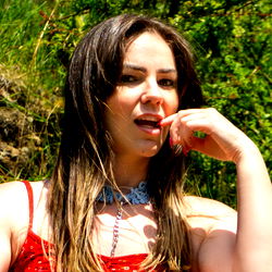 April Feelix: OnlyFans Model