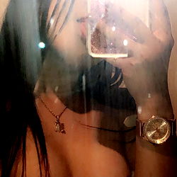 Vibrant Onlyfans Model in Chic Outfit