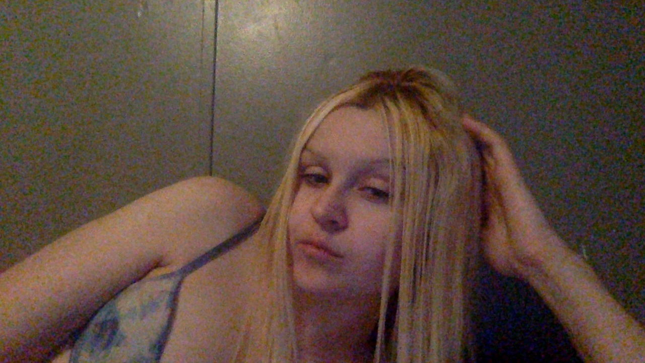 Annika Khristina photo