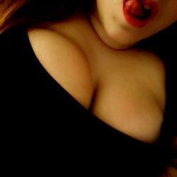 Ajilabb, a tantalizingly enticing OnlyFans model