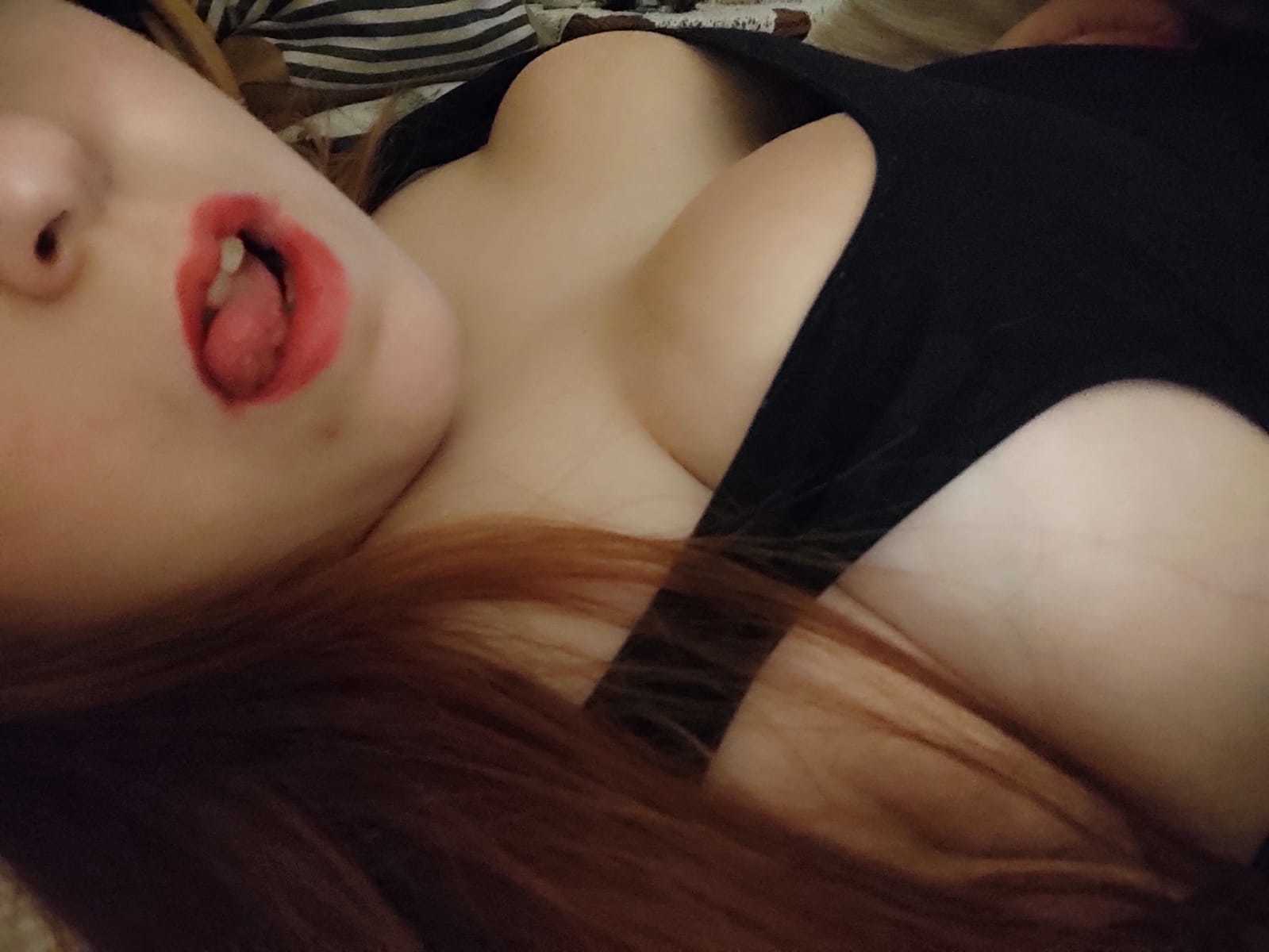 Ajila Big Boobs photo