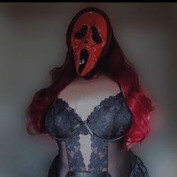 Red-Headed OnlyFans Model Alienish as Freddy Krueger