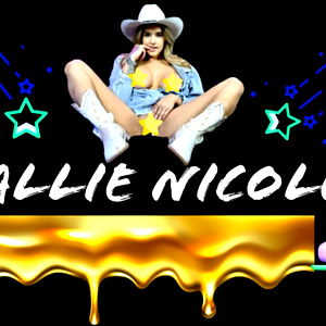 Allie Nicole photo