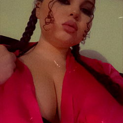 Model Ambrosia from Atlanta, GA