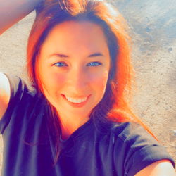 Abby - Arizona Model in Outdoor Setting