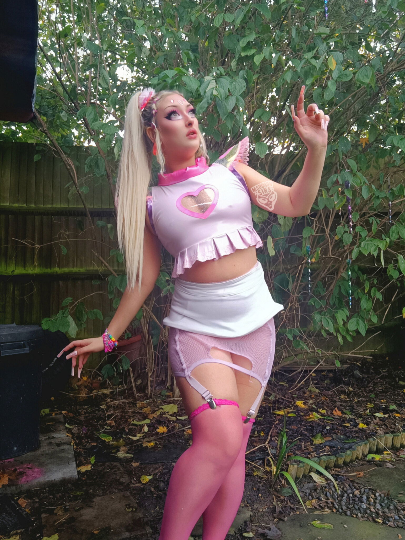 Maddison Sian 👽👅 photo