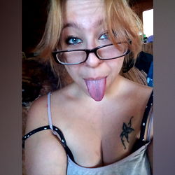 Model Sara from Wisconsin: A Portrait of Youth and Beauty