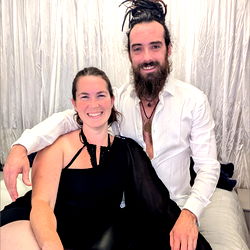 Rosie & Geo: A Couple's Relaxing Experience