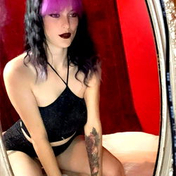 D3zille - American/Texas Gal, Model Photograph