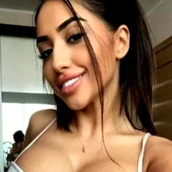 Luna Star Onlyfans ๐ photo