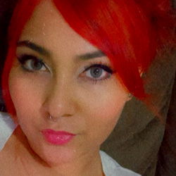 Jade Fleurs: Alluring and Unapologetic