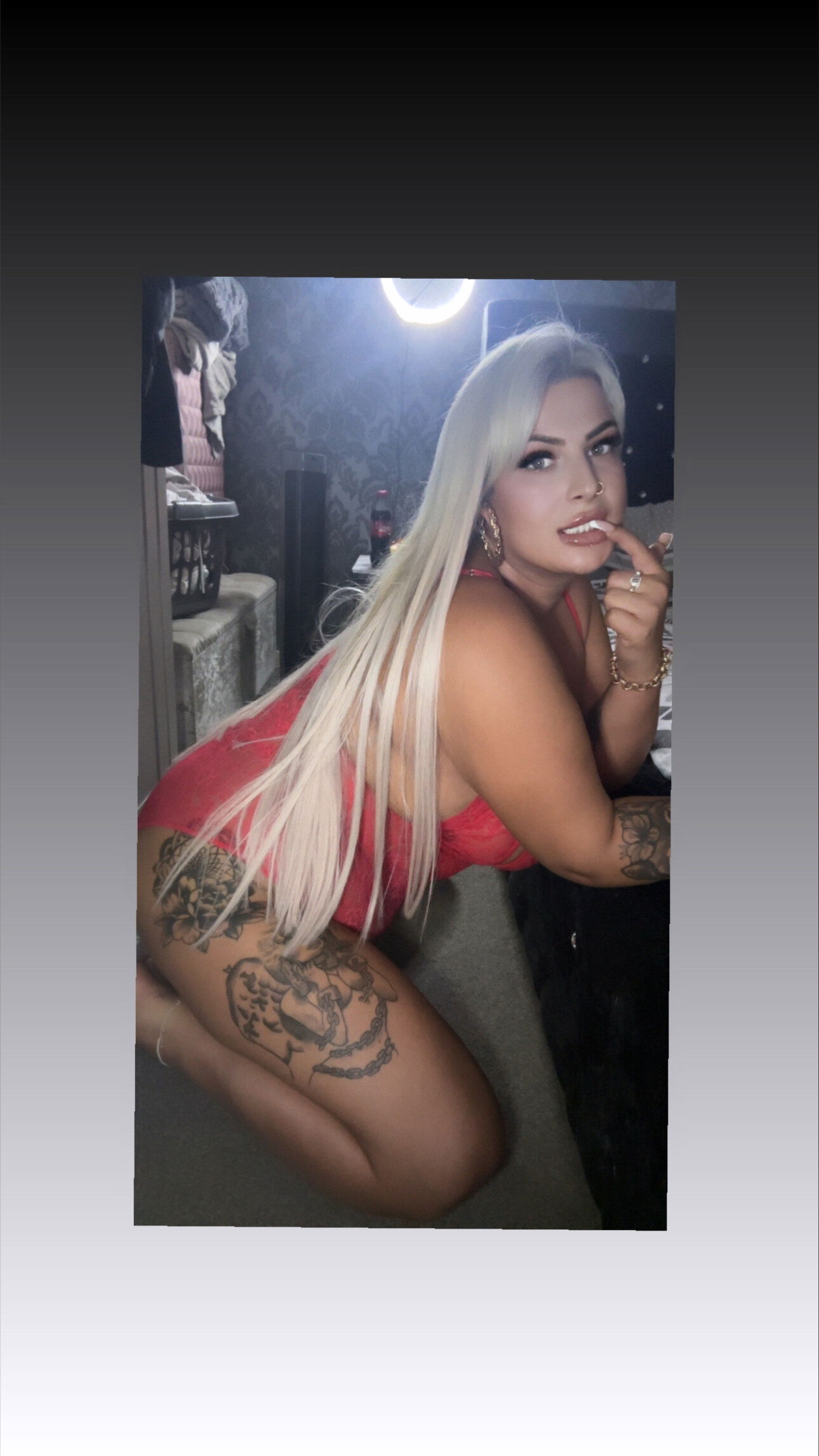 𝐅𝐈𝐋𝐓𝐇𝐘😈 𝐈 𝐂 𝐄 𝐖 𝐇 𝐎 𝐑 𝐄 ❄️ photo