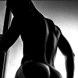 Varo's OnlyFans Content