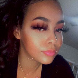 Chyna R - OnlyFans Model Photo