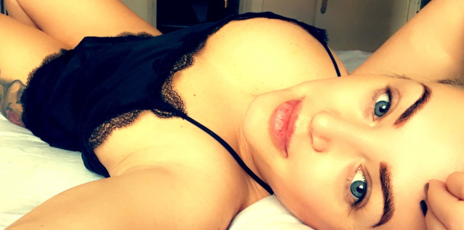 AlexaPeach🍑 photo