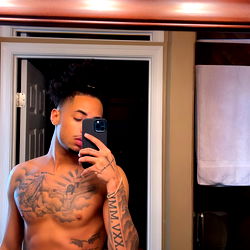 Mikeyy's OnlyFans Model Photo