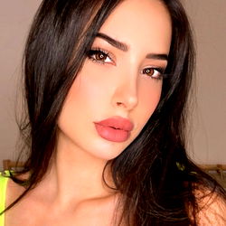 🦋 P̷A̷T̷R̷I̷C̷I̷A̷ C̷A̷S̷T̷I̷L̷L̷O̷ 🦋 photo