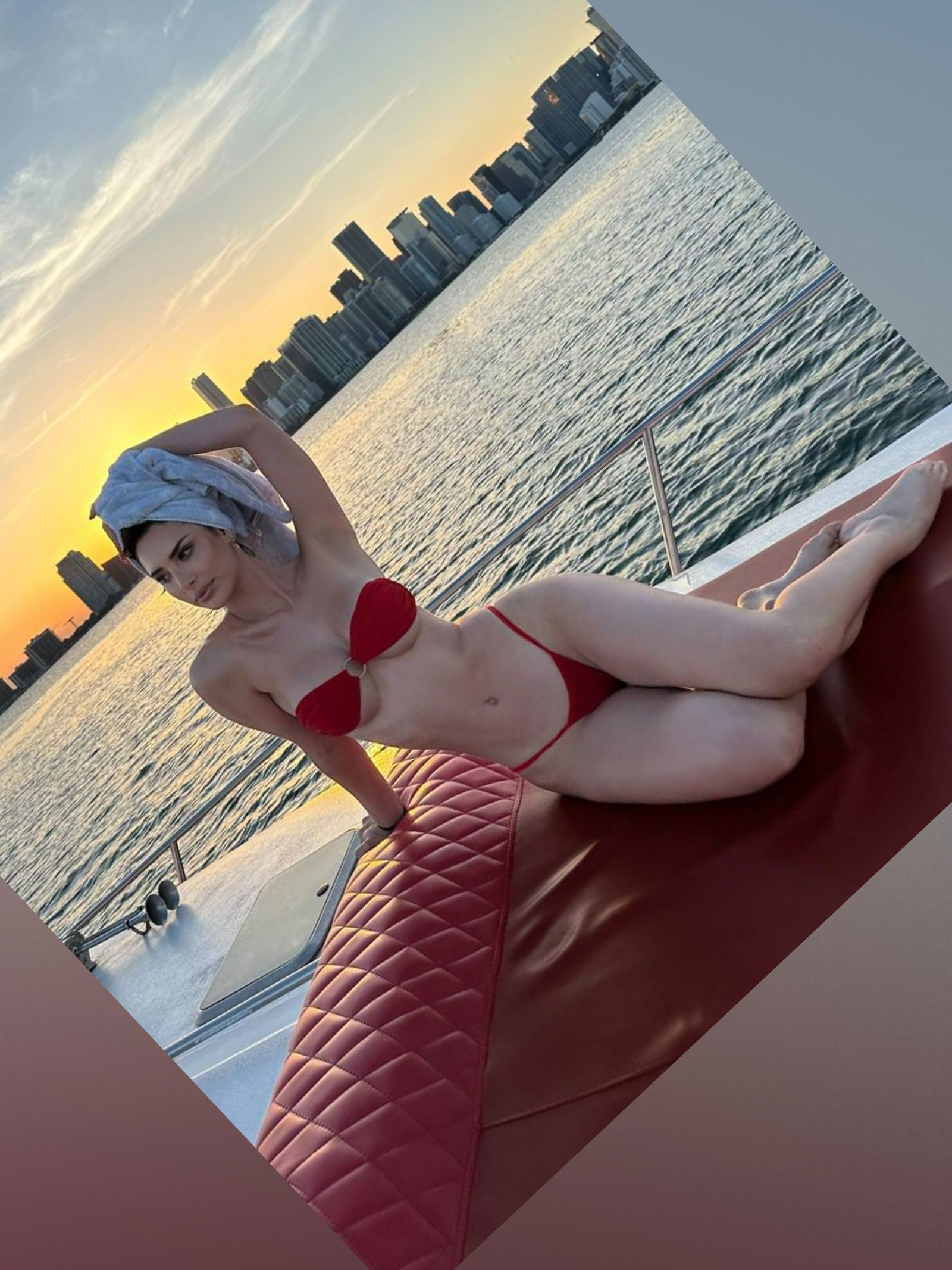 🦋 P̷A̷T̷R̷I̷C̷I̷A̷ C̷A̷S̷T̷I̷L̷L̷O̷ 🦋 photo