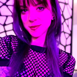 Alyx Eclypse: A VIP Influencer's World, From OnlyFans