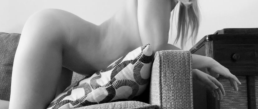 𝔄𝔩𝔦𝔠𝔢 𝔖𝔱𝔞𝔯 ℭ𝔯𝔬𝔴𝔩𝔢𝔶 𖤐 photo