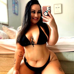 Riley Paige, Chicago Illinois OnlyFans Model in Black Bikini, Sitting On Bed