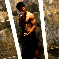 Fitness Model Rene at the Gym