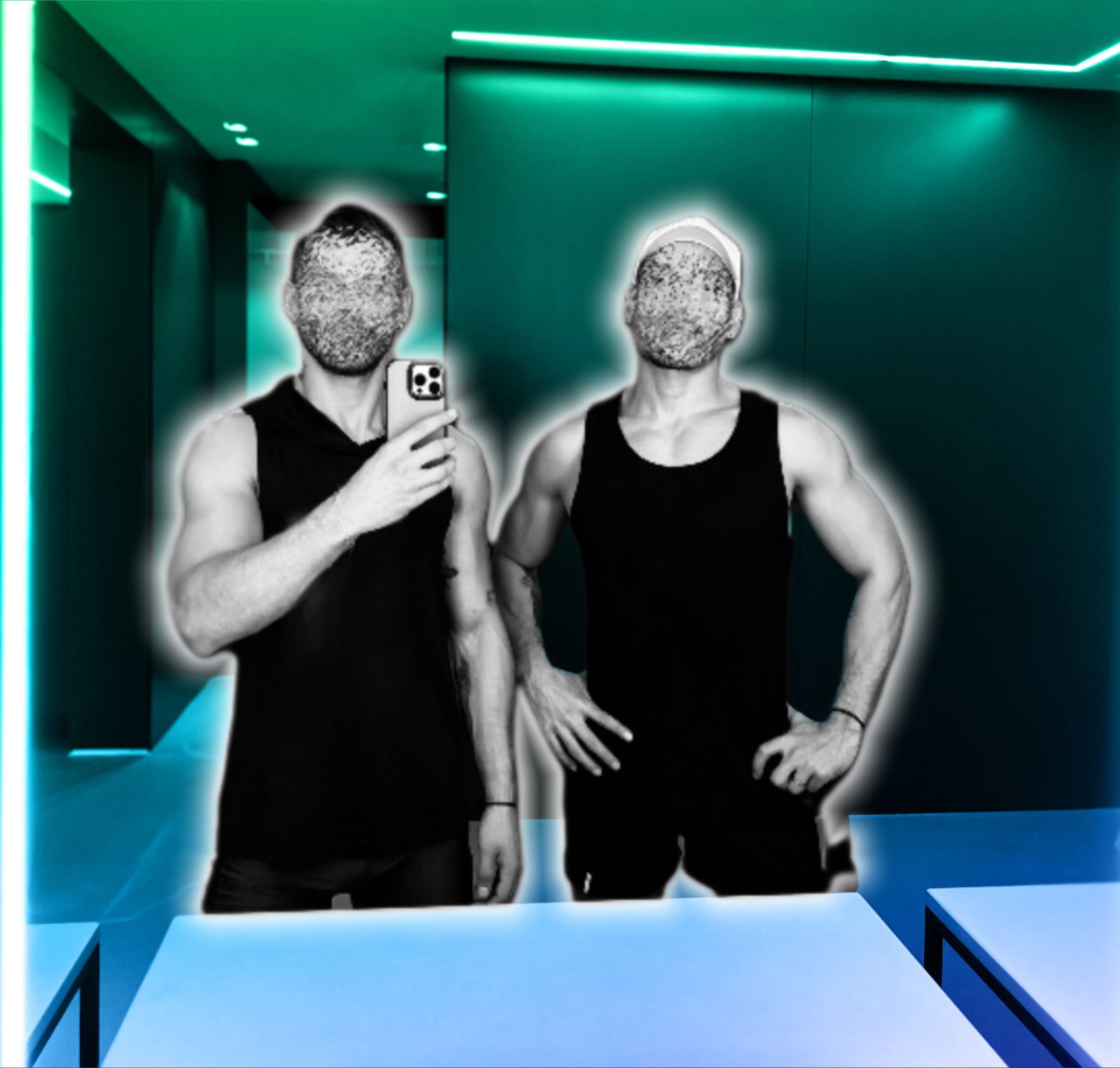 TWOHOTB ⚡️  (free) photo