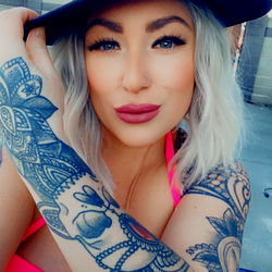 Pnw-Baddie☠️ⓖⓖ'ⓢ-PROMO-check DMs! photo