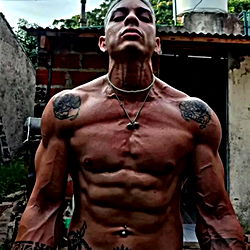 AdonisFit: A Fitness Icon from Buenos Aires, Argentina