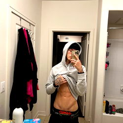 Chris | Top 0.62% of Creators photo