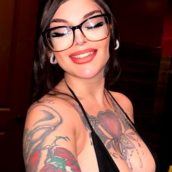 Nova Maee, OnlyFans Model, Sharing Her Day