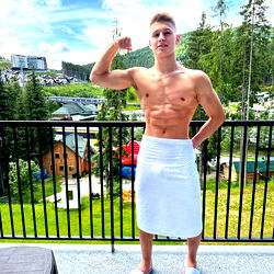 Onlyfans Model Afela.king - Workout Routine