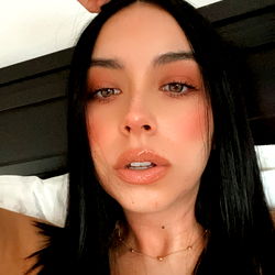 Adri - OnlyFans Model