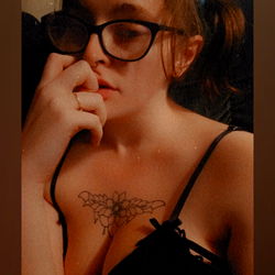DaisyRei420 OnlyFans Model Shows Off Her Devil Tattoo