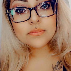 Mamasita: A Female OnlyFans Creator