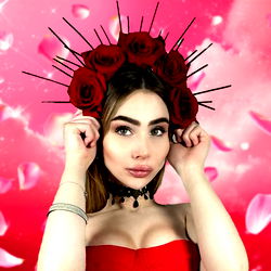 Stylish Red Floral Headband Photoshoot with OnlyFans Model ⚧️𝙍𝙤𝙨𝙚🏳️‍⚧️𝙏𝙎⚧️