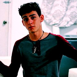 Bryan Espinoza photo