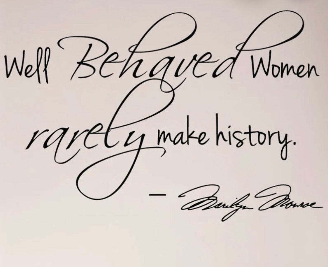 Harley Monroe 💛 photo