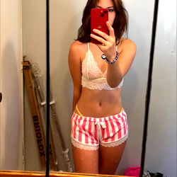 Model Photo of OnlyFans Model Pk