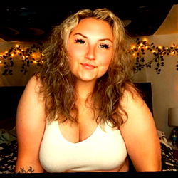 kay 🤠🌵🩷 photo