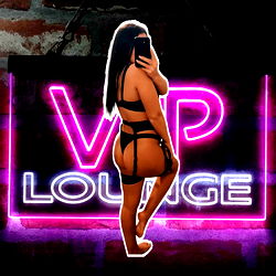 OnlyFans Model Promotion for VIP Lounge
