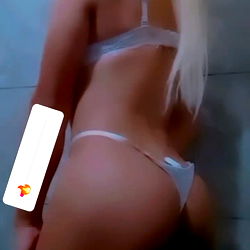 Angeles, OnlyFans Model