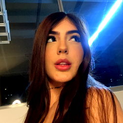 Model: Anyely Murillo, Venezuela