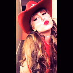 OnlyFans Model Angelica L’amour