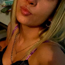 Aaliyah, Model of Onlyfans