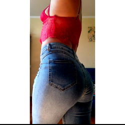 Aleja, the OnlyFans Model