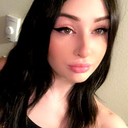 Allie Zombie's OnlyFans Model Photo